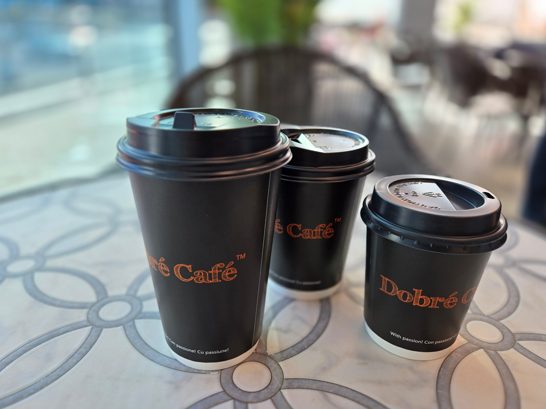 Coffee cups from Dobre café